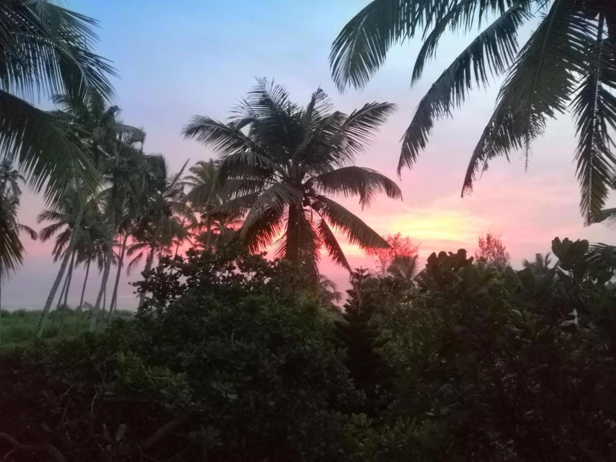 Blue Waves Beach Residency Hotel วาร์คาลา ภายนอก รูปภาพ