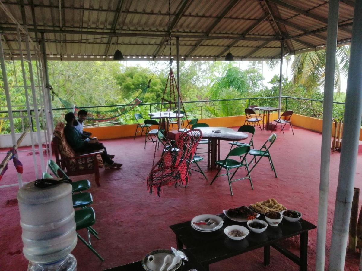 Blue Waves Beach Residency Hotel วาร์คาลา ภายนอก รูปภาพ